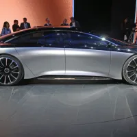 Mercedes EQS