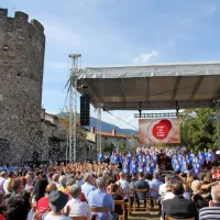 FOTO: Proslava v Ajdov&scaron;čini - &Scaron;arec: &ldquo;Primorke in Primorci ste nam vzor&rdquo;