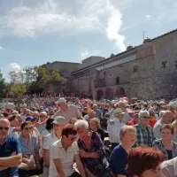FOTO: Proslava v Ajdov&scaron;čini - &Scaron;arec: &ldquo;Primorke in Primorci ste nam vzor&rdquo;