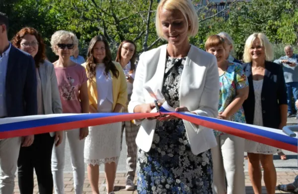 Psihoterapija, pa čeprav plačljiva, je po novem na voljo tudi pri 
druženju Ozara v Novi Gorici.   