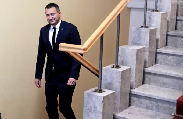 Državni sekretar v kabinetu predsednika vlade Damir Črnčec