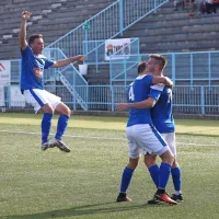 Vse večja gneča v zgornji polovici