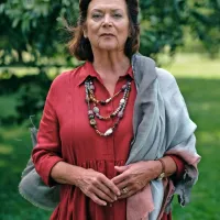 Marijana Brecelj tokrat v vlogi dolgoletne vipavske splošne 
zdravnice