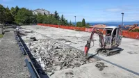 Obnavljajo garažno hi&scaron;o na Bernetičevi ulici