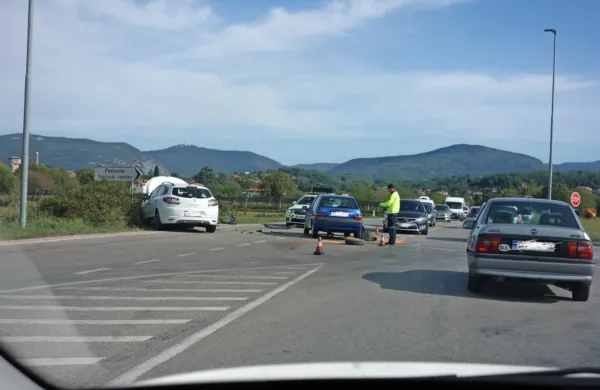 Pokalo je dopoldne in popoldne
