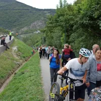 Benjamin Ličer že tretjič poletel pod solkanskim mostom