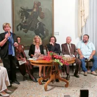 Na večeru, ki ga je ob podpori koprske občine pripravil Kulturni klub, so sodelovali Vladka Tucovič, Alferija Bržan, Ines Cergol, Vesna 
Mikolič, Gašper Malej, Peter Kovačič Peršin, Vanja Pegan in igralka Maja Gal Štromar. 