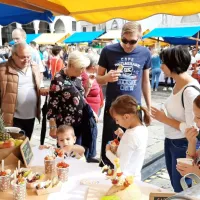 Sadja pa lahko otroci pojedo, kolikor želijo, so menili marsikateri 
starši.