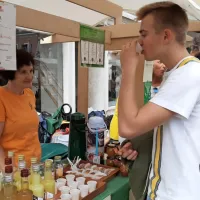 Domači sokovi in sirupi gredo prav tako v slast.