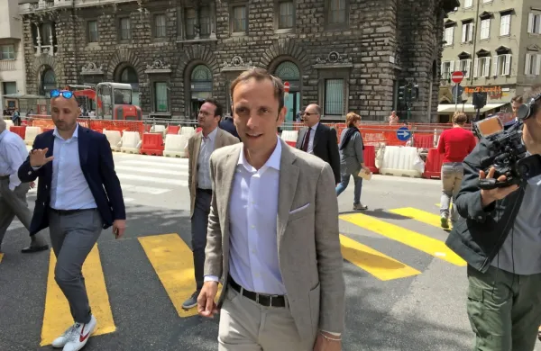 Predsednik deželne vlade Furlanije Julijske krajine (FJK) Massimiliano Fedriga je danes izrazil zaskrbljenost, ker znova beležijo 
porast števila prihodov migrantov v Italijo preko balkanske poti. 