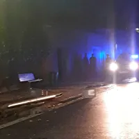 Pijana z avtom zru&scaron;ila drog