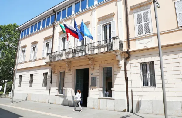 V Kopru bodo po devetih letih od zadnjih sprememb reorganizirali 
občinsko upravo.