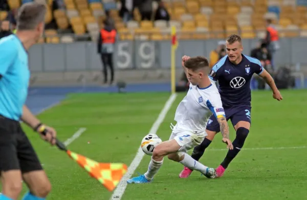 Benjamin Verbič (v belem dresu) je eden glavnih adutov kijevskega Dinama.