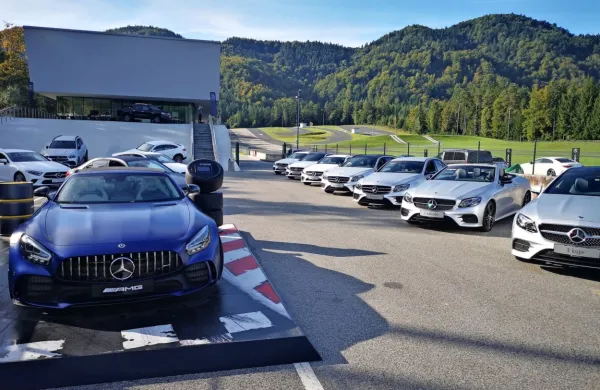 Kralji dogajanja tokratnega dogodka so bili Mercedesovi modeli, opremljeni z oznako AMG.
