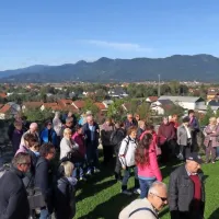 FOTO: Z bralci v deželi zelenega zlata