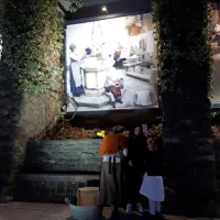 Bernardinski oboki z razstavo fotografij na prostem