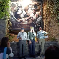 Bernardinski oboki z razstavo fotografij na prostem