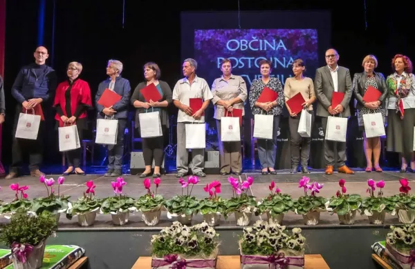 Nagradili najlep&scaron;e vrtne in cvetlične ureditve