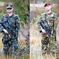 Star barvni vzorec bojne uniforme slovenske vojske (levo) in nov 
(desno). 
