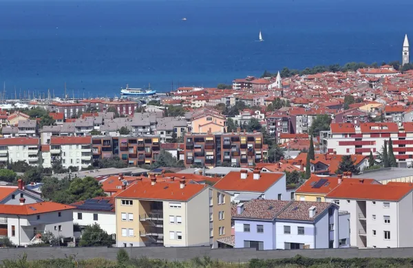 Med novostmi tudi državno jamstvo za stanovanjska posojila