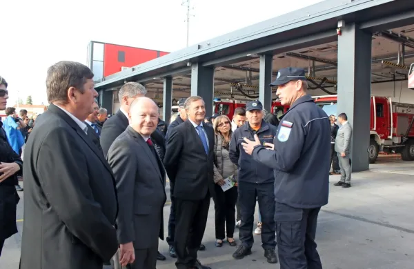 Odprtja Bogatajevih dnevov sta se med drugimi visokimi gosti 
udeležila tudi ministra za obrambo in notranje zadeve Karl Erjavec 
in Boštjan Poklukar.