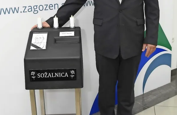 Sožalnica, inovacija zoper odpadne nagrobne sveče