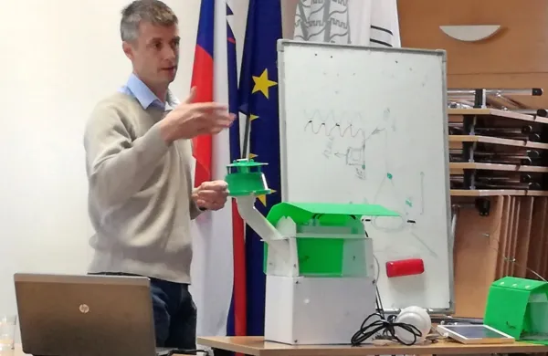 Direktor podjetja Efos   Matej Štefančič je predstavil  sistem in 
orodja za spremljanje  podatkov.