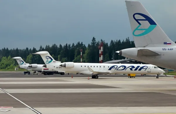 Počival&scaron;ek za Mladino: Morebitni partner za novo Adrio je regionalni letalski prevoznik