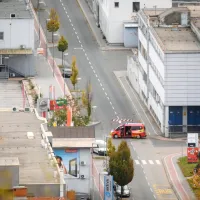 Akcija odstranjevanja letalske bombe iz II. svetovne vojne, najdene na nasipu ob zelezniski progi med Mlinsko in Plinarnisko 
ulico.