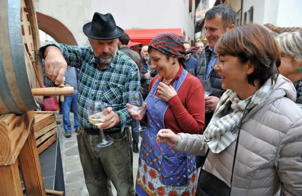 Utrinek z lanskoletnega martinovanja v Šmartnem