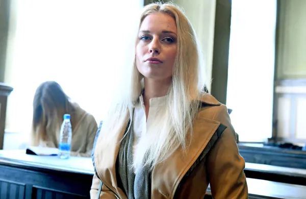 Gre za zapisnike o zaslišanju staršev soobtožene Julije Adlešič ter 
izvedenska mnenja, podana tudi na podlagi izjav njenih staršev.
