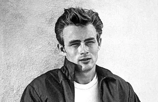 Hollywoodska ikona James Dean, ki je leta 1955 umrl v avtomobilski nesreči, star komaj 24 let, se po več kot šestih 
desetletjih posthumno vrača na filmska platna. 