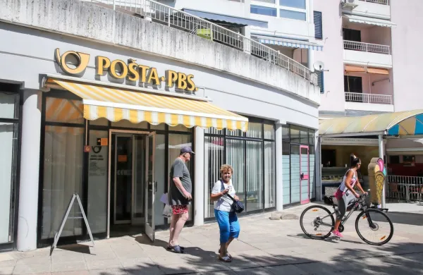 Preobrat: po&scaron;te v Jagodju ne bodo zaprli