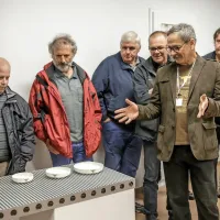 Granate, polne dobrega vina, ne eksploziva
