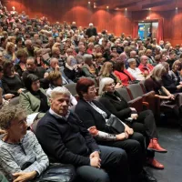 Primorske novice 72. rojstni dan praznovale s &scaron;tevilnimi prijatelji