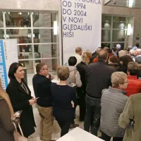 Primorske novice 72. rojstni dan praznovale s &scaron;tevilnimi prijatelji