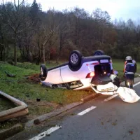 Včeraj popoldne se je zgodila prometna nesreča v Dolenjem 
potoku.
