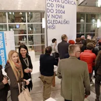 “Zelo lep večer,” je po predstavi povedala ena od mladih bralk 
časnika.