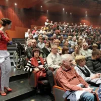 Bralci Primorskih novic so s časopisom slavili v gledali&scaron;ču
