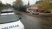 V bližini skladišča Mercatorjeve trgovine v Ankaranu in tamkajšnje 
lekarne so včeraj pretepli moškega. Policisti so storilca aretirali, 
reševalci pa so poškodovanega odpeljali v bolnišnico.  