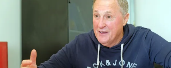 Žarko Stanič, bas kitarist, pevec in 15 let tudi menedžer skupine 
Lapos.