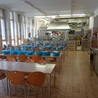  Ena pomembnejših nalog, ki čaka občino, je obnova šolske 
kuhinje z jedilnico. 