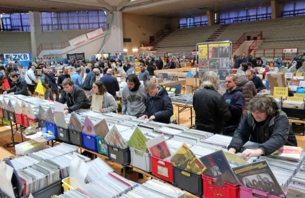 Sejem vinilk, CD-jev in DVD-jev v Trstu