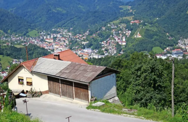 Redki turisti brez birokratiziranja Idrijo vidijo zeleno, čeprav ima 
občina obilo, tudi specifičnih okoljskih problemov.