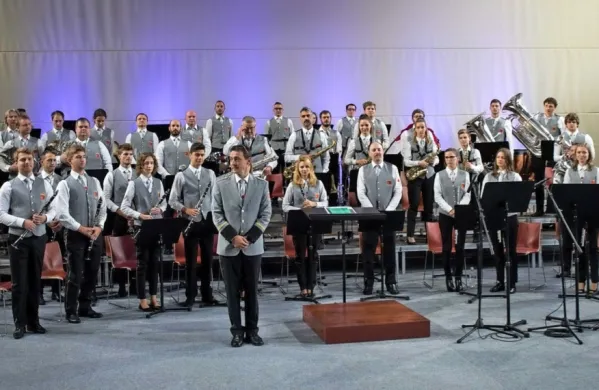 50-članski Goriški pihalni orkester, ki je v Ormožu slavil v kategoriji “nad 41 nastopajočih članov”, bo prihodnje leto praznoval svojo 60-letnico.  