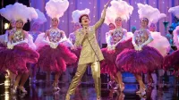 Renée Zellweger je šestletni odklop od ameriškega filmskega 
biznisa dobro del. Z vlogo Judy Garland je ustvarila svojo 
najboljšo vlogo doslej.
