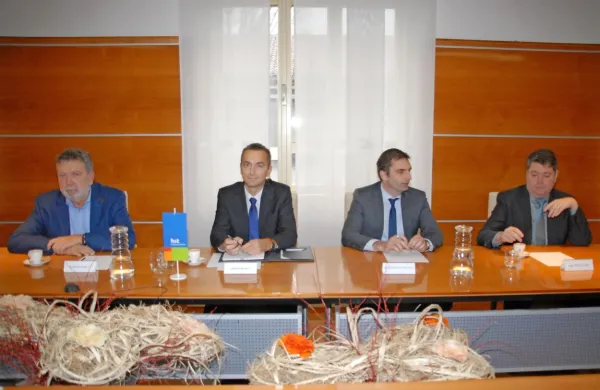Marino Furlan, Tomaž Repinc, Klemen Miklavič in Milan Turk (z 
leve) so  predstavili možnosti za ohranitev Športnega centra Hit.