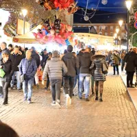 FOTO: Spet množično na &ldquo;karočke&rdquo;