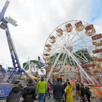 FOTO: Spet množično na &ldquo;karočke&rdquo;
