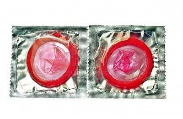 Temeljni nasvet za preprečevanje okužbe s HIV je uporaba 
kondoma.  